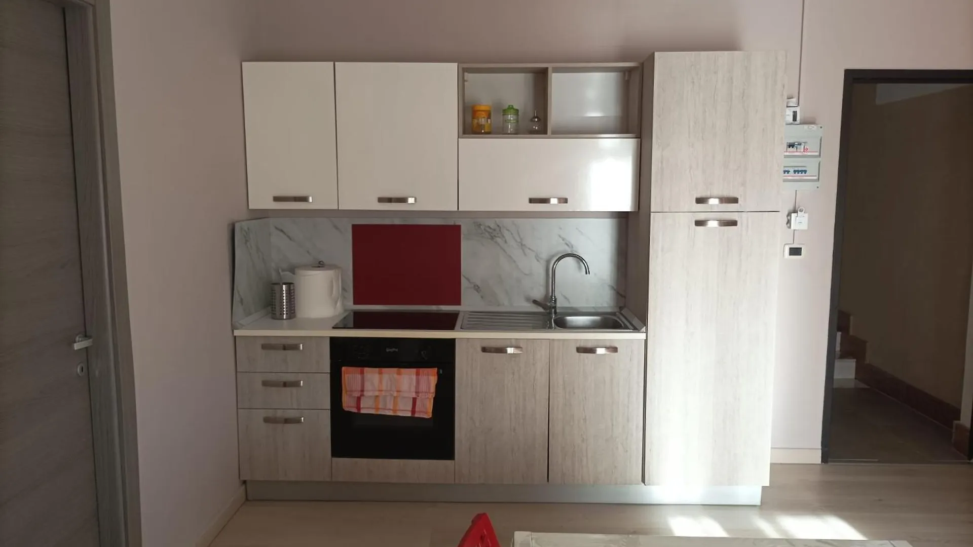 Titolo Apartments Bari 0*,